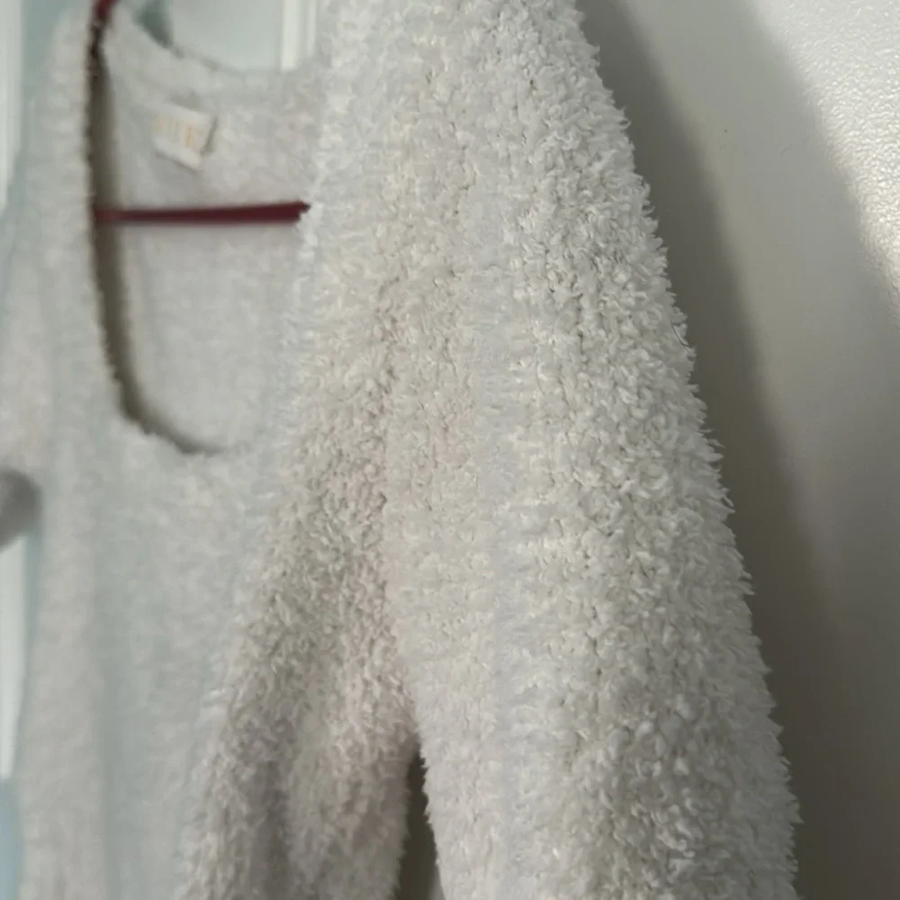 MESHKI Terry cloth top - Picture 2 of 3